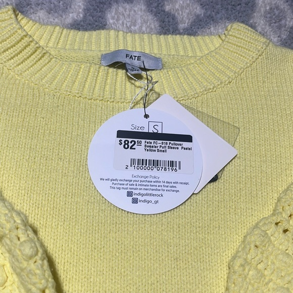 Hand knit yellow sweater - Picture 2 of 3